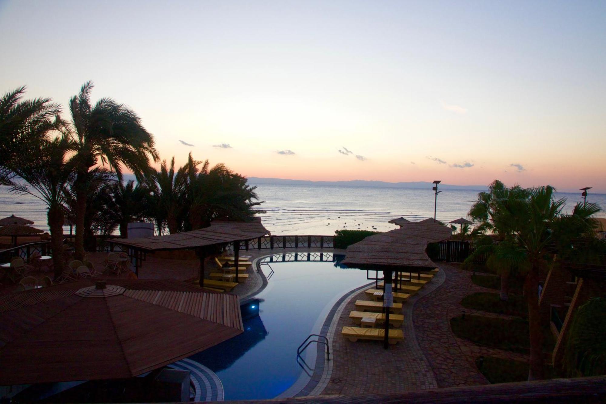 Nesima Resort ดาฮับ ภายนอก รูปภาพ