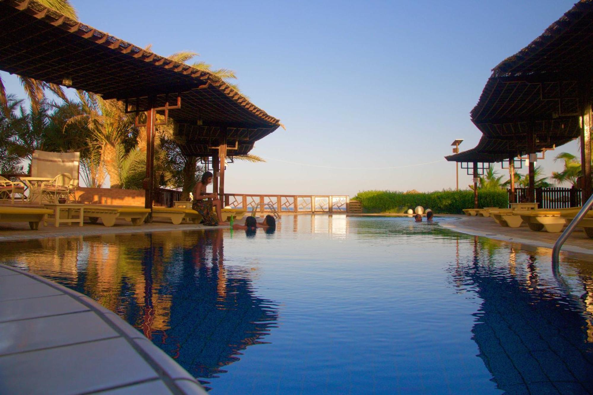 Nesima Resort ดาฮับ ภายนอก รูปภาพ